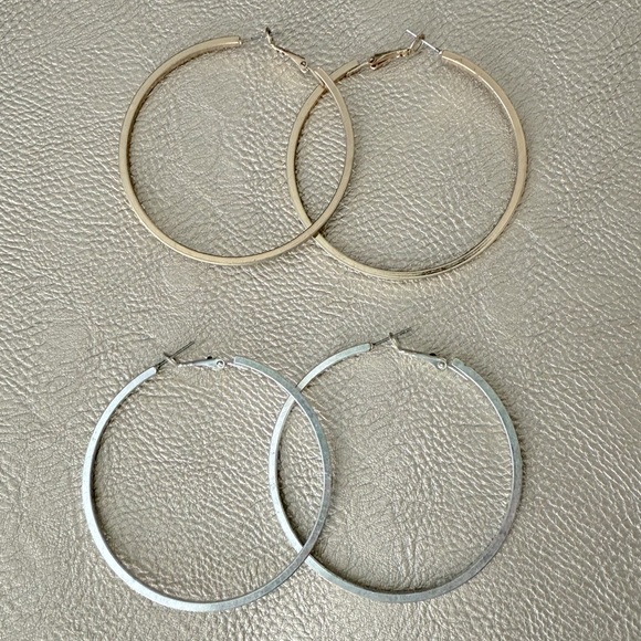 Vintage Look Gold and Silver Classic Hoop Earrings -set of 2 - Picture 6 of 6